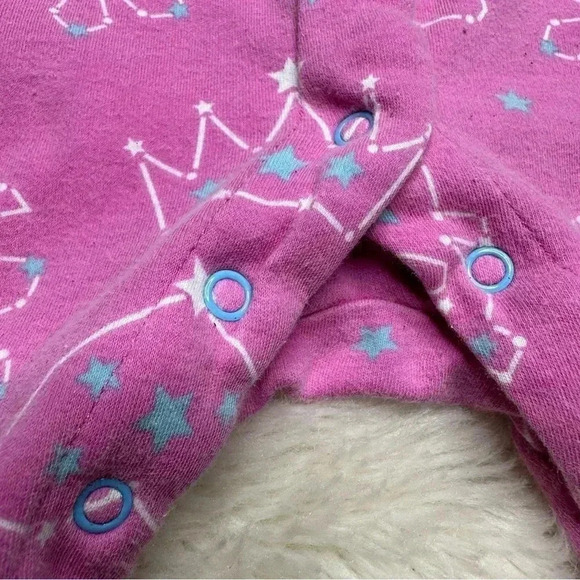 Pekkle Footed Onesie Pajamas Pink, Blue,  & White Crown Size 3 Months - Picture 4 of 16